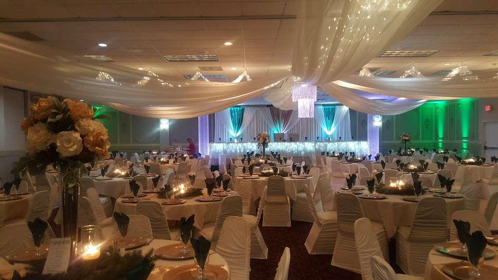 Crookston Inn & Convention Center 시설 사진