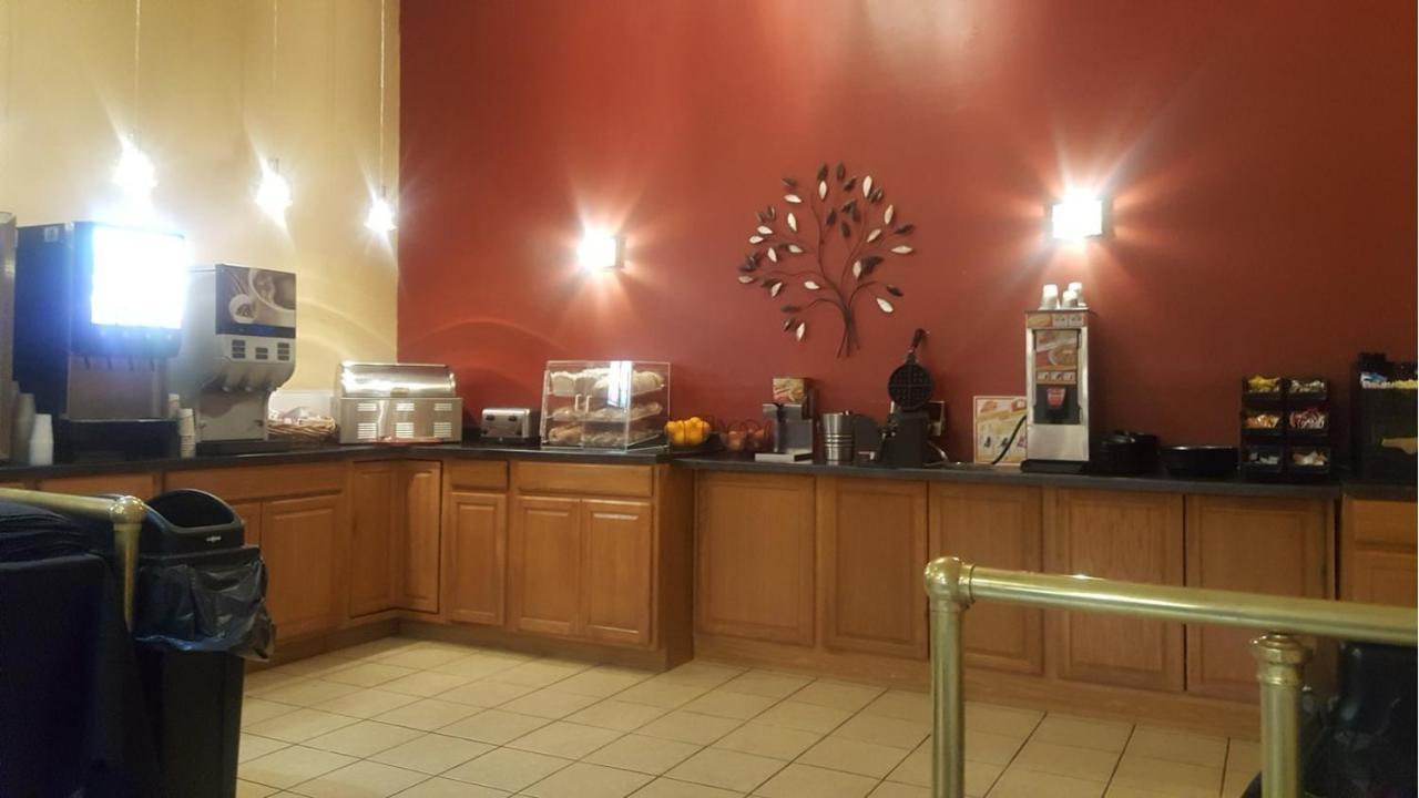 Crookston Inn & Convention Center 외부 사진